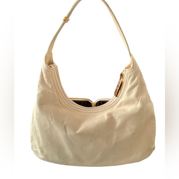 FENDI Zucca Zip Hobo Shoulder Bag - Picture 4 of 13